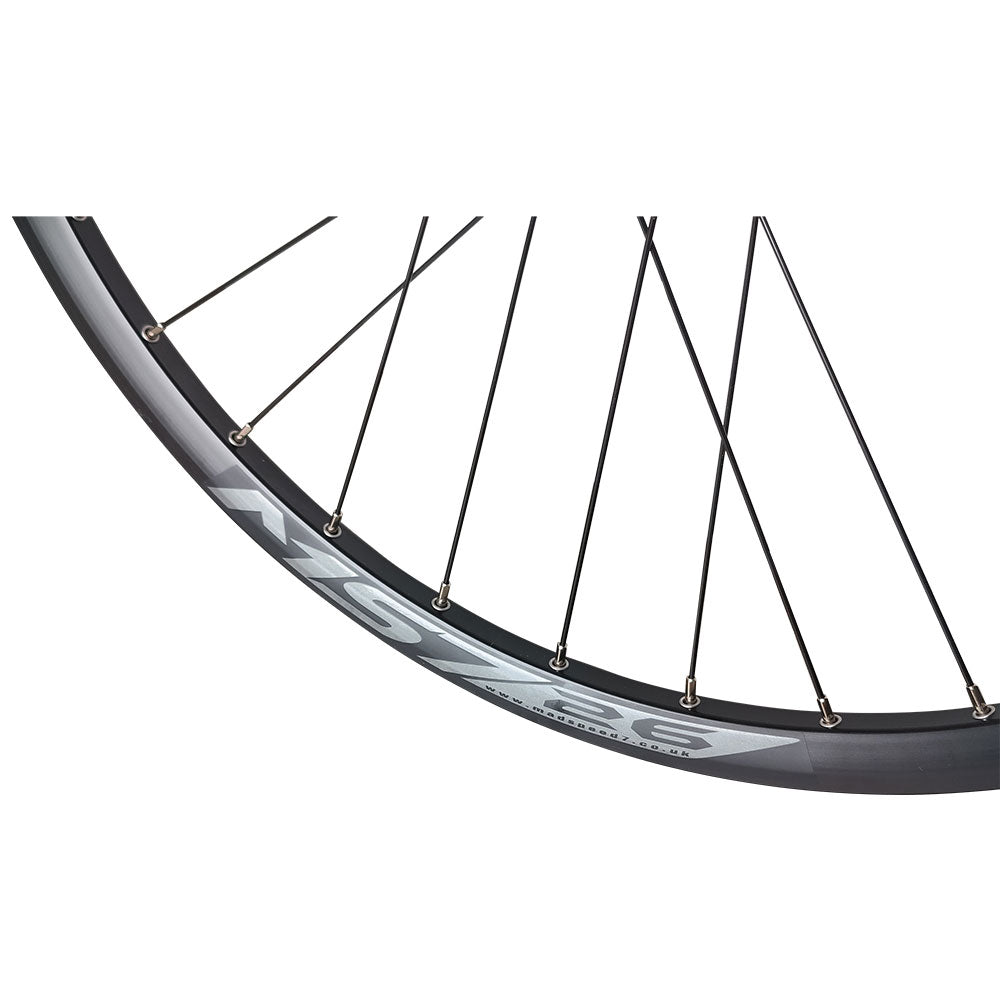 26” (ETRTO 559×25) MTB Front Wheel – 6-Bolt Disc – QR / Thru Axle – Performance Hubs – Tubeless Compatible