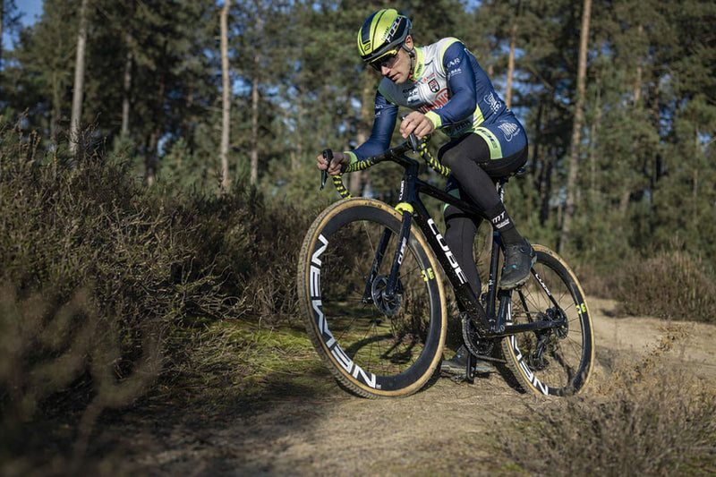 CX/GRAVEL WHEELS