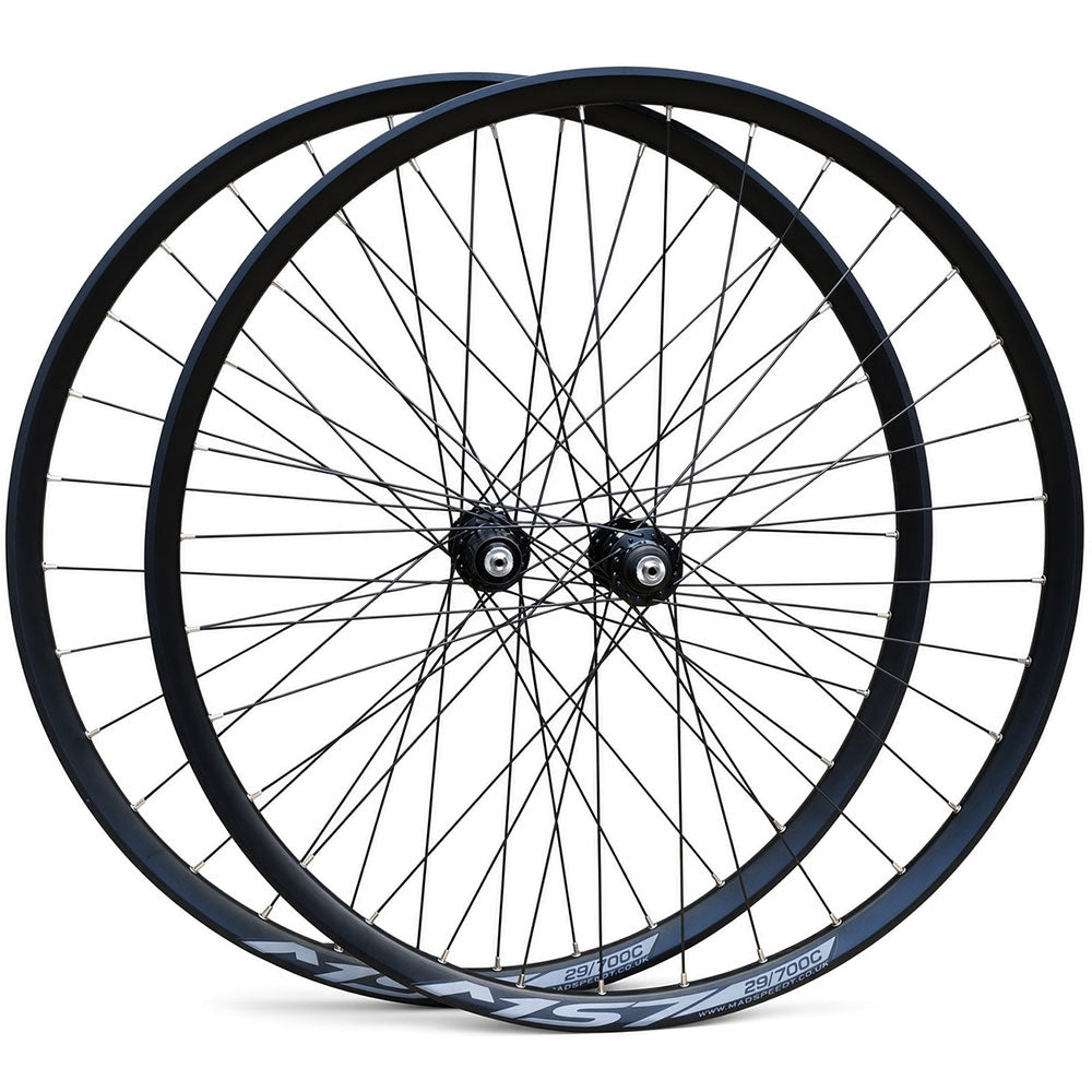 29” MTB Wheelset – QR – Center Lock Disc – 25mm Inner Rim – Tubeless Compatible – 8–11 Speed – Shimano Deore XT Hubs – 2120g