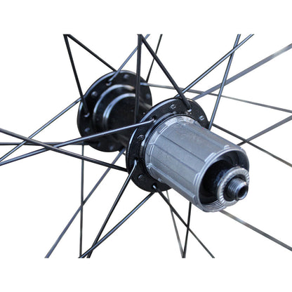 700c (ETRTO 622×16) Road Wheel Set – Rim Brake – QR – 7/8/9/10/11 Speed – Tubeless Compatible – 1760g